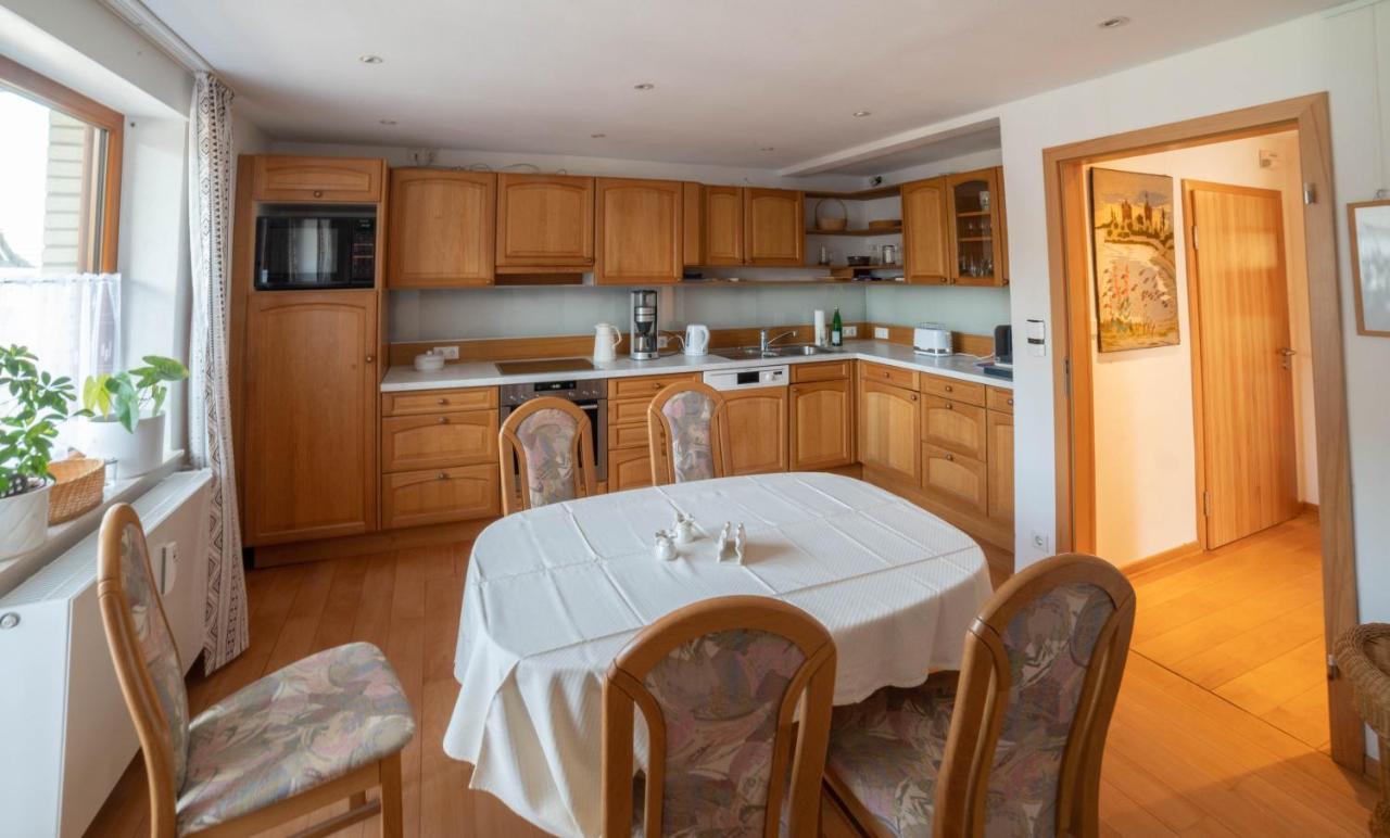 Ferienwohnung Am Waldrand Bad Driburg Esterno foto